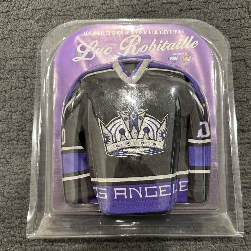Luc Robitaille mini jersey nhl legends